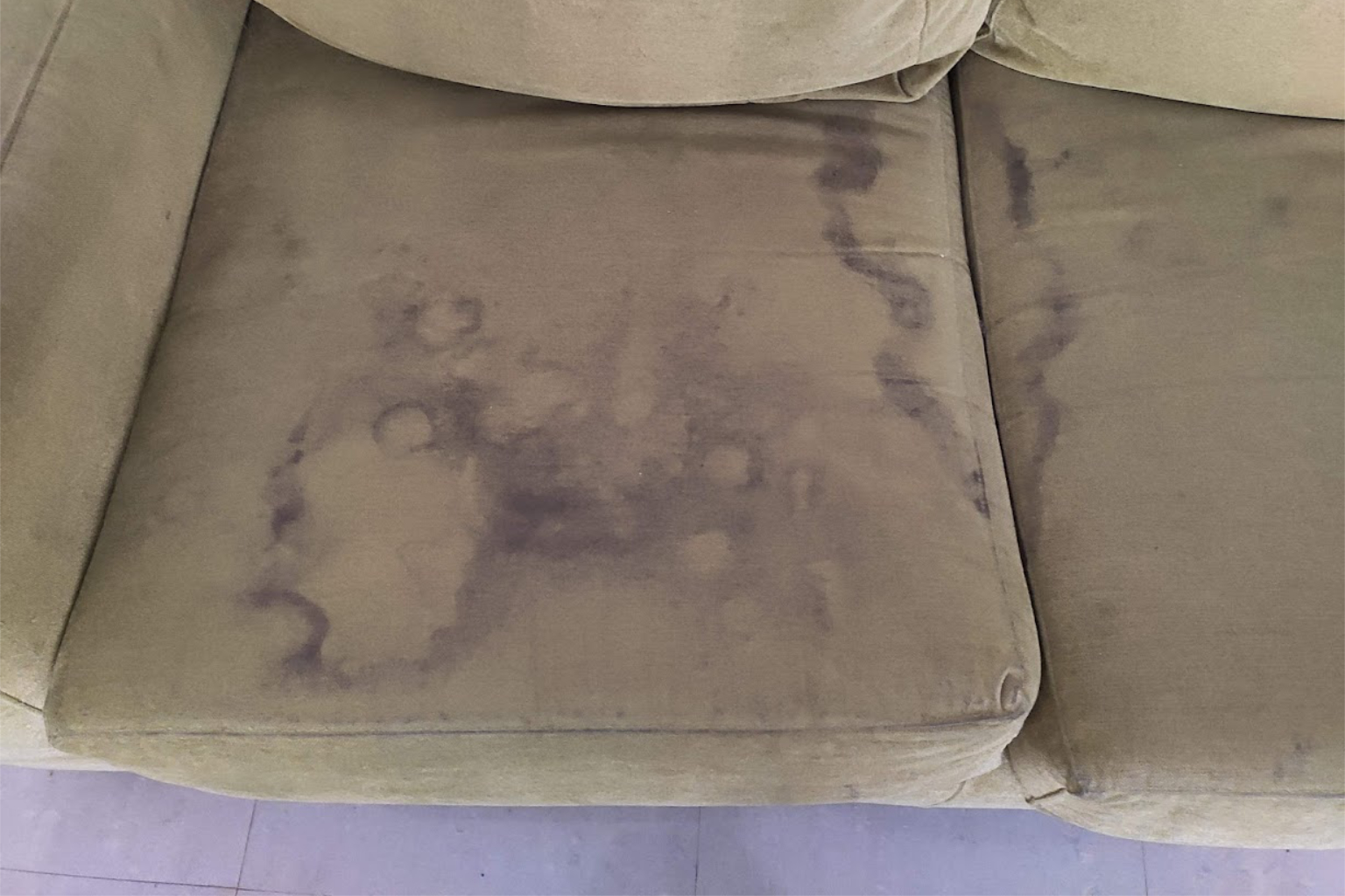 eliminar mancha sofá